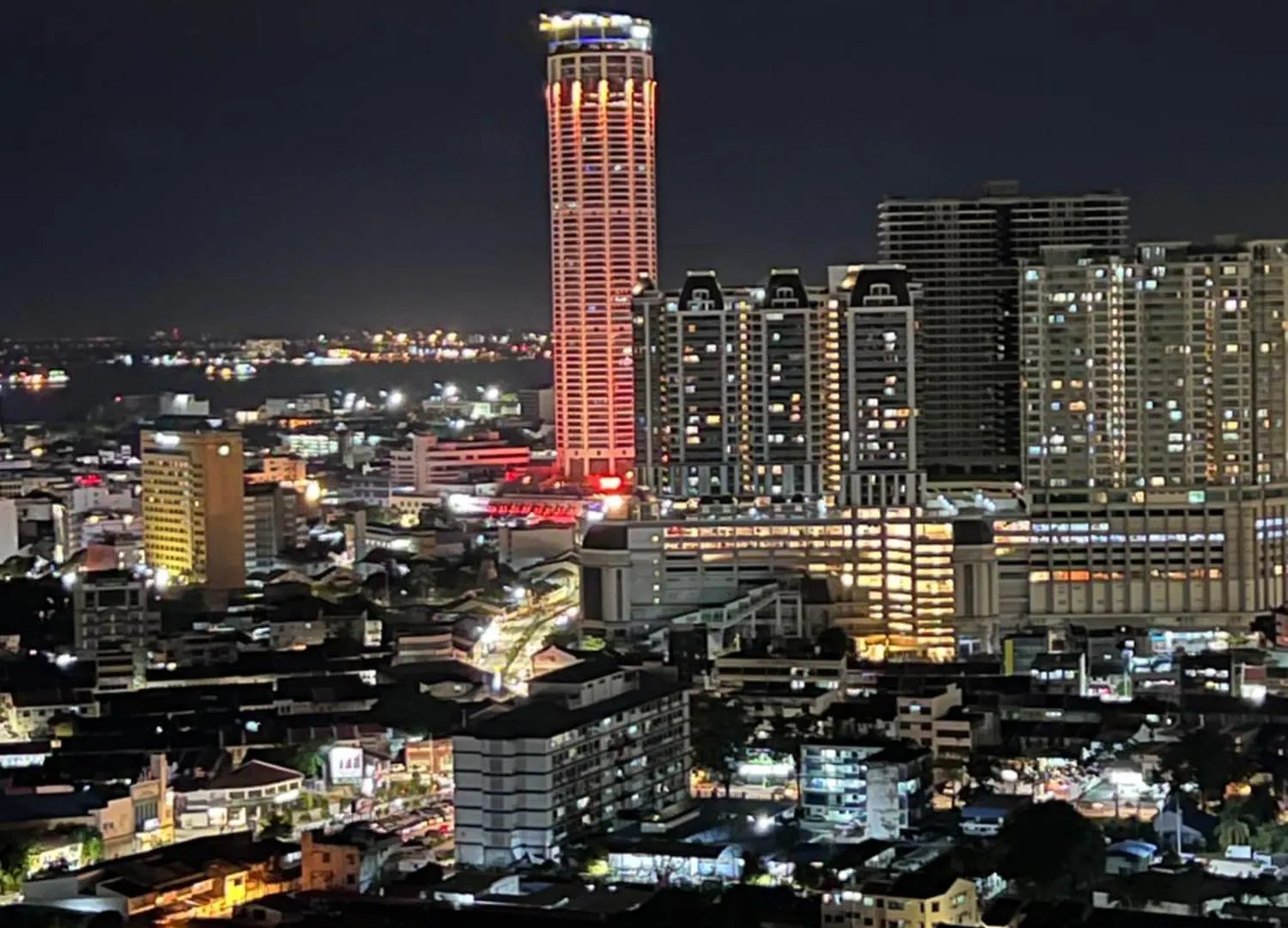 Georgetown#Amazing Skypool#Modern & Elegant Suite# Malaysia