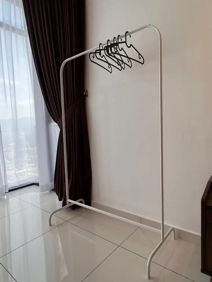 Georgetown#Amazing Skypool#Modern & Elegant Suite# 0*, George Town