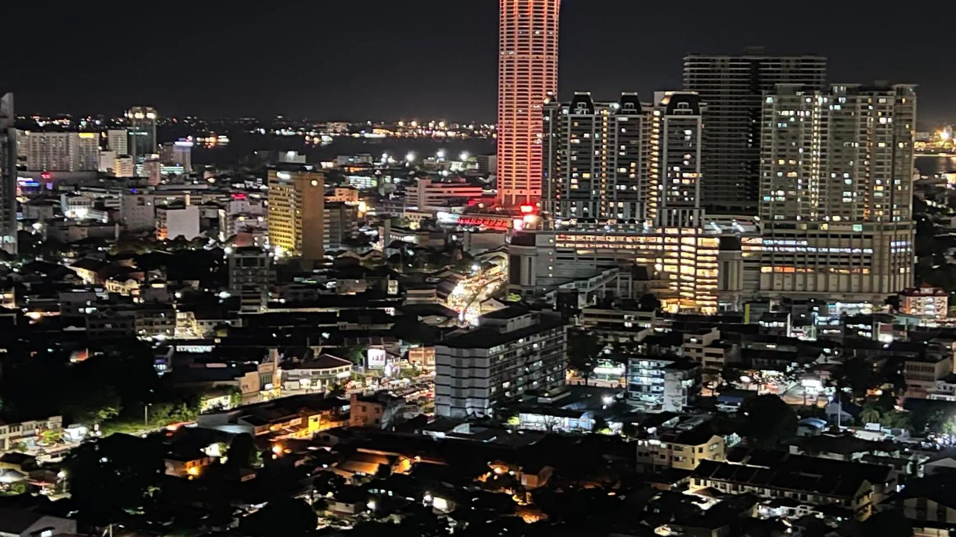 Georgetown#Amazing Skypool#Modern & Elegant Suite# Apartment George Town