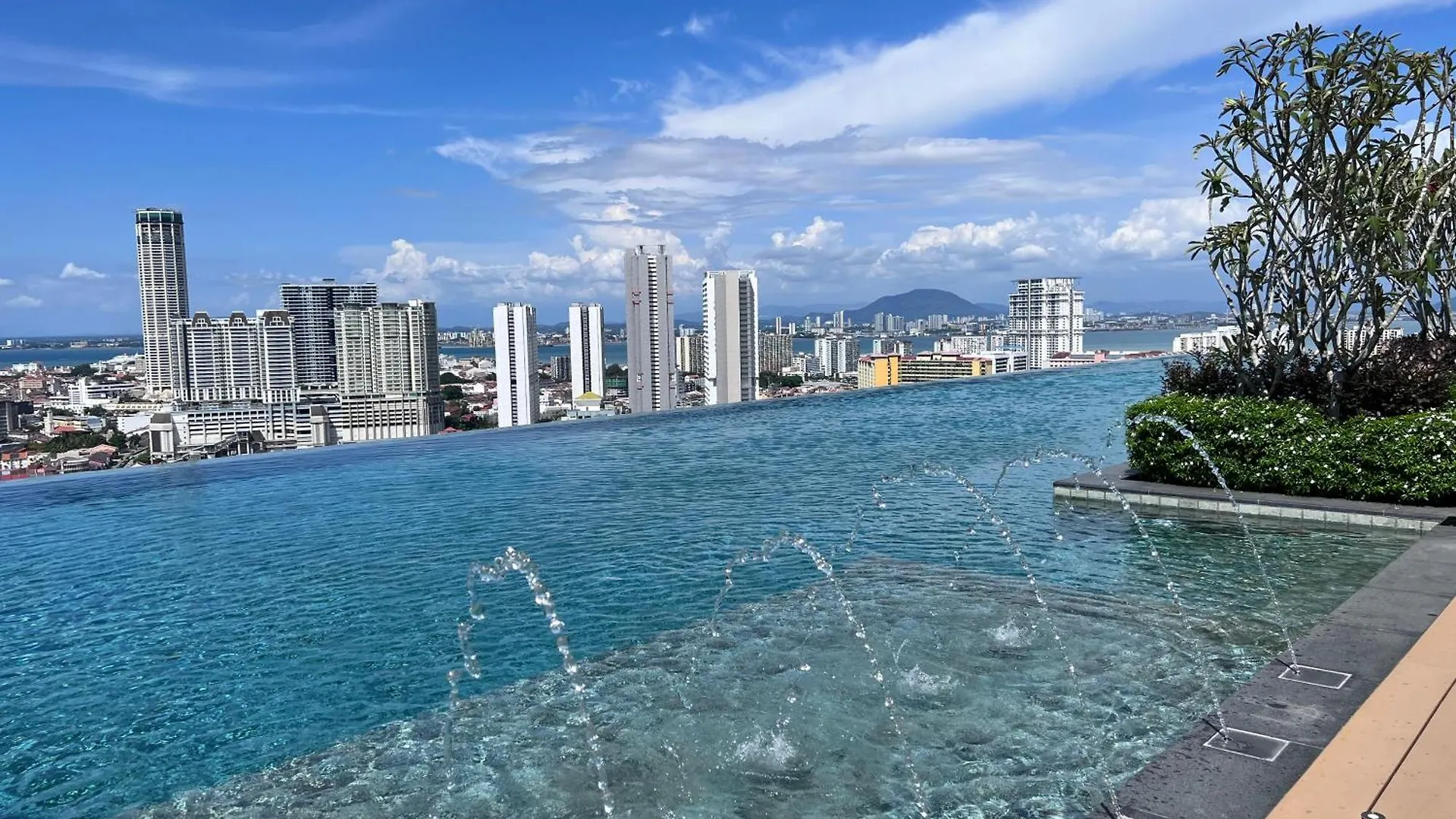 Apartment Georgetown#Amazing Skypool#Modern & Elegant Suite#